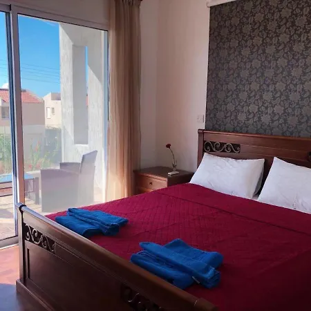 Mia Luxury Villa Paphos